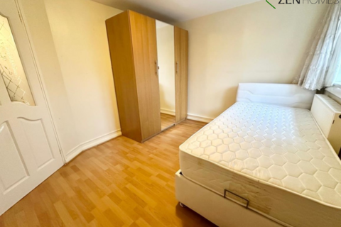 2 bedroom flat to rent, London N15