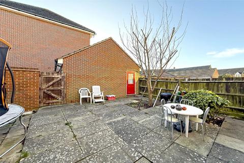 4 bedroom semi-detached house for sale, Olliver Acre, Littlehampton, West Sussex