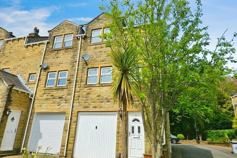 4 bedroom end of terrace house to rent, Kiln Court, West Yorkshire HD3