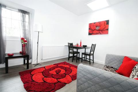 2 bedroom flat for sale, Wide Lane, Hampshire SO18