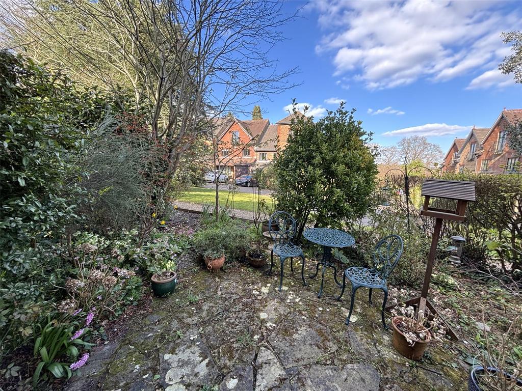 Private Courtyard