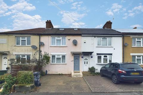 3 bedroom house to rent, Sutton Road, Walthamstow, London E17