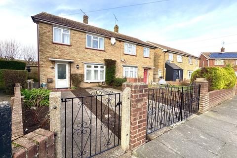 3 bedroom semi-detached house to rent, Coronation Crescent, Margate