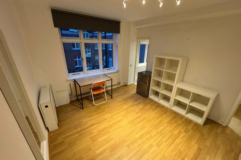 Studio to rent, Abercorn Place, London NW8