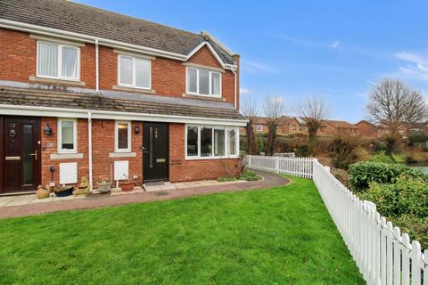 3 bedroom end of terrace house for sale, Cleeve Lake Court, Cheltenham GL52