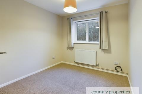 1 bedroom flat to rent, The Swallows, Welwyn Garden City, AL7