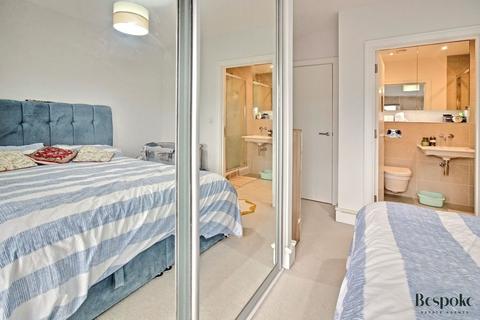 2 bedroom apartment for sale, Champlain Street, Reading RG2