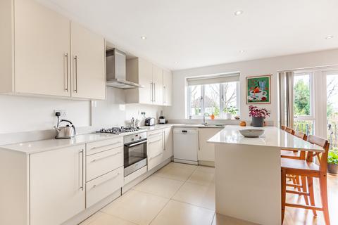 9 Wickliffe Gardens, Wembley, HA9 9LG