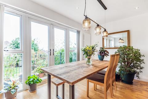 9 Wickliffe Gardens, Wembley, HA9 9LG