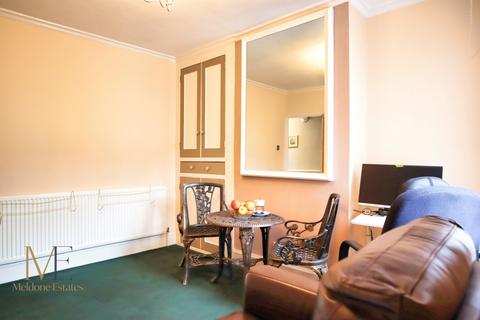 2 bedroom end of terrace house for sale, Gravesend DA11