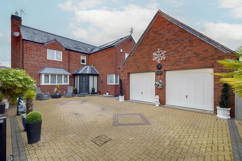 4 bedroom detached house for sale, Jasmine Close, Hanley Swan, Worcester