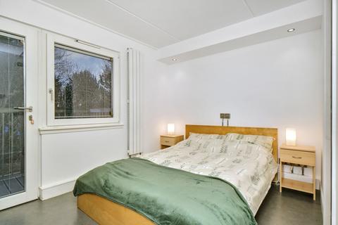 1 bedroom flat for sale, 26 Cellar Bank, Prestonfield, Edinburgh, EH16 5GT