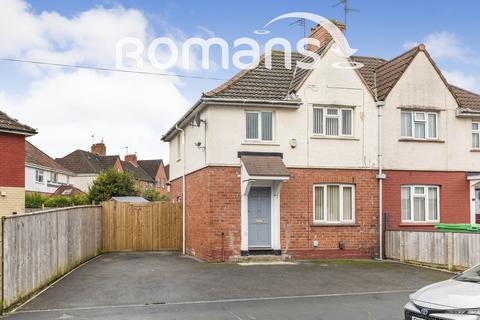 3 bedroom end of terrace house to rent, Illminster Ave, Knowle BS4