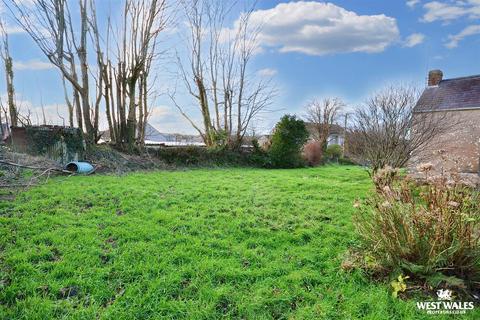 3 bedroom semi-detached house for sale, Middle Street, Rosemarket, Milford Haven