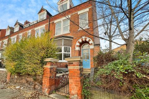 5 bedroom end of terrace house for sale, Hinckley Road, Leicestershire LE3