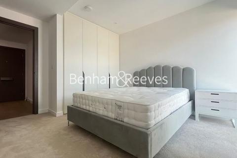 1 bedroom apartment to rent, Holland House,  Fulham Reach W6