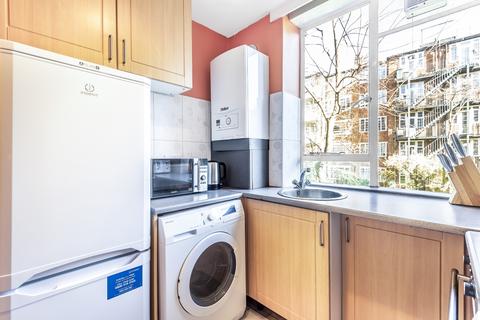 2 bedroom apartment to rent, Charlbert Street London NW8