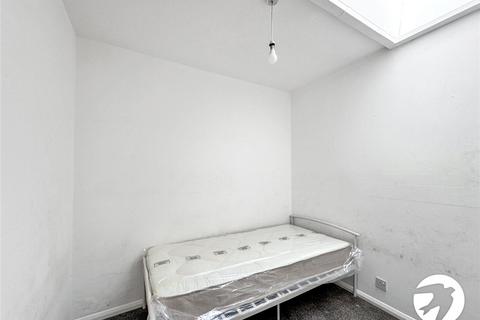 12 James Street, Sheerness, ME12 2QE