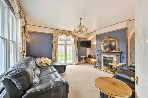 5 bedroom detached house for sale, Maidstone Road, Maidstone ME17