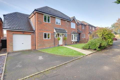 4 bedroom detached house for sale, Mardy, Caversham Heights