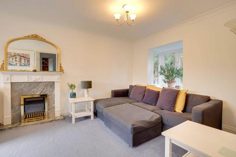 2 Mardy, Caversham, Reading, RG4 7NY