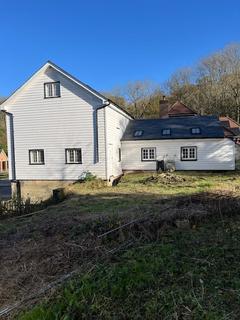 3 bedroom detached house for sale, Bradleys Mill, Speldhurst, Kent, TN3 0NE