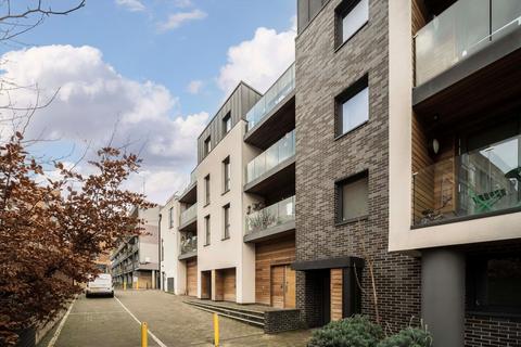 Flat 2, 66 Dalston Lane, London, E8 3AH