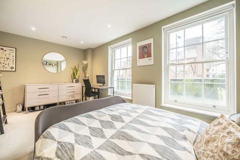 Flat 2, 66 Dalston Lane, London, E8 3AH