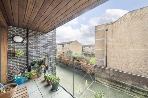 Flat 2, 66 Dalston Lane, London, E8 3AH