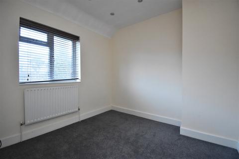 2 bedroom terraced house to rent, Keedonwood Road Bromley BR1