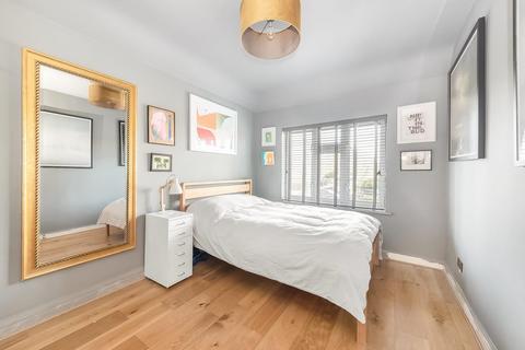 144 Kent House Road, Beckenham, BR3 1JY
