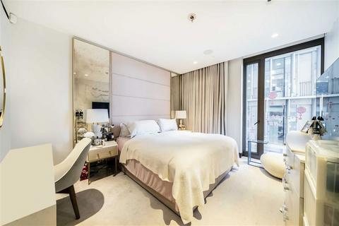 2 bedroom flat for sale, Kings Gate Walk, London SW1E