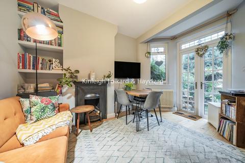 2 bedroom flat for sale, Alexandra Gardens, Muswell Hill