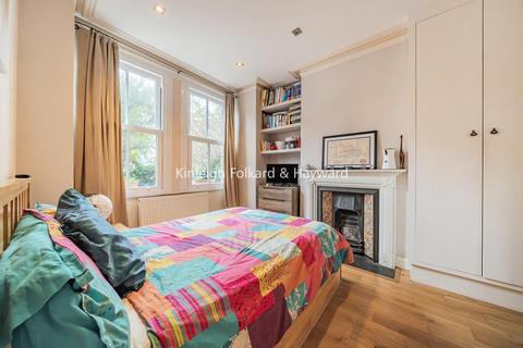 28 Alexandra Gardens, London, N10 3RL