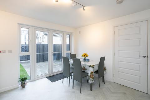 3 bedroom end of terrace house for sale, Craw Yard Drive, Edinburgh, EH12