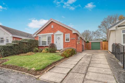 2 bedroom bungalow for sale, Sorrel Close, Elm Tree