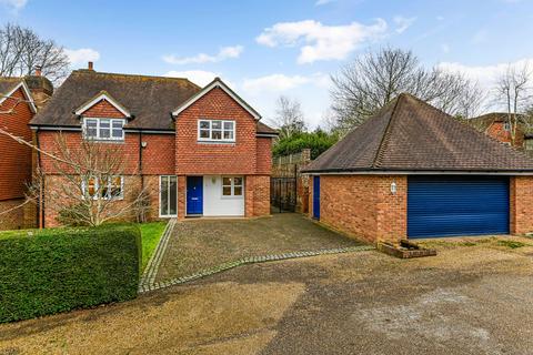 4 bedroom detached house for sale, Mulberry Gardens, Tenterden TN30