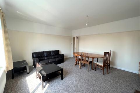 2 bedroom flat to rent, Wimborne Road, Winton, Bournemouth