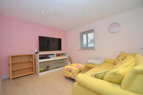 7 Carey Close, Ely, CB7 4QX