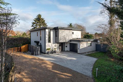 4 bedroom detached house for sale, Heath Road, Leighton Buzzard, Leighton Buzzard