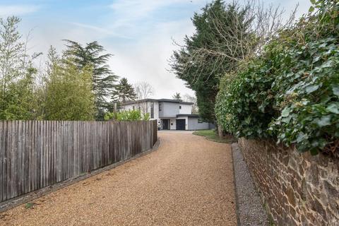 4 bedroom detached house for sale, Heath Road, Leighton Buzzard, Leighton Buzzard