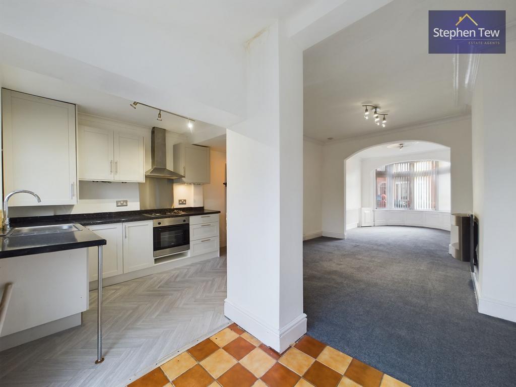 Dining Room/Kitchen