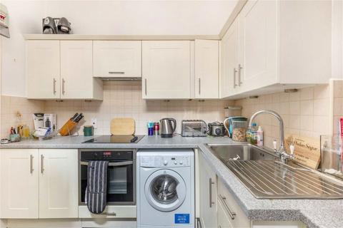 2 bedroom flat for sale, Winchester Street, London SW1V