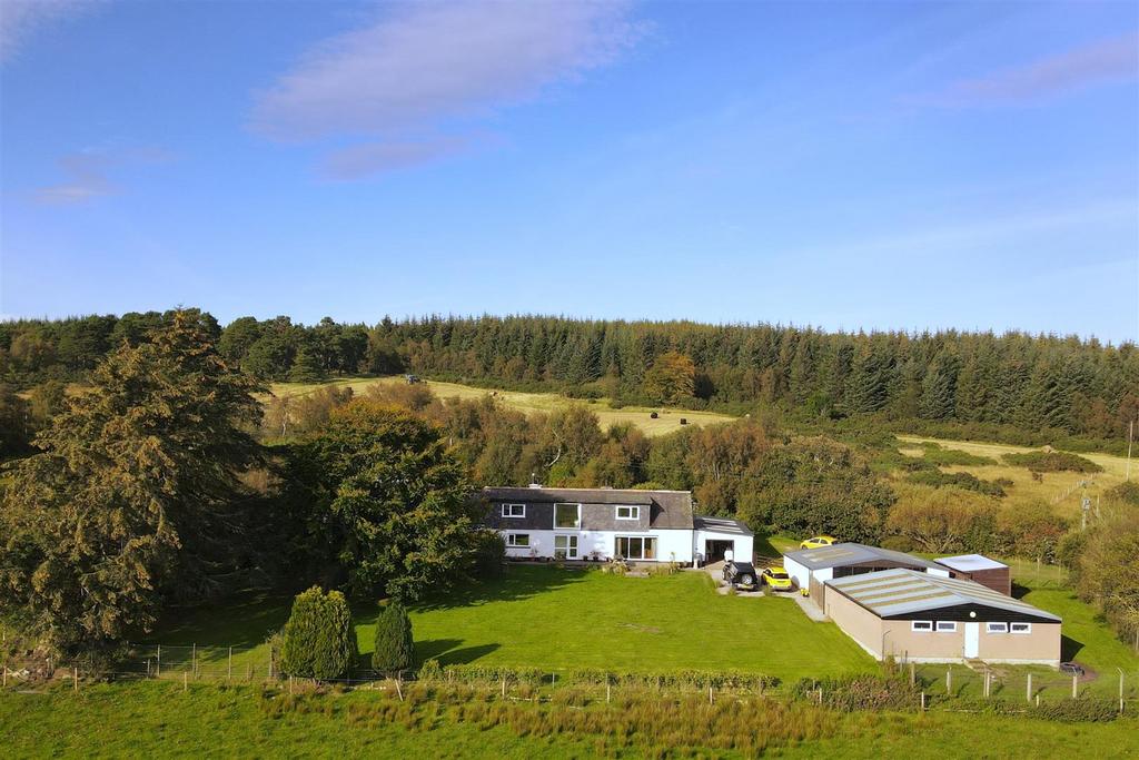 Gairdie house and kennels