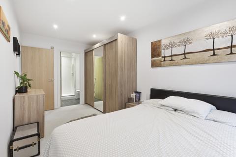 2 bedroom apartment for sale, Oval Road, London, NW1