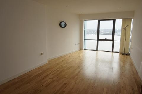 2 bedroom apartment to rent, Alexandra Tower, Princes Parade, Docklands