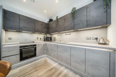 1 bedroom flat for sale, Bundocks Walk, London E3