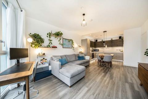 1 bedroom flat for sale, Bundocks Walk, London E3