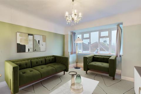 2 bedroom flat for sale, Lancaster Close, KT2