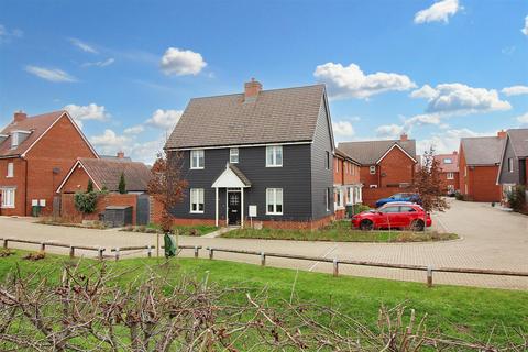 3 bedroom semi-detached house for sale, Marston Gate, Broughton